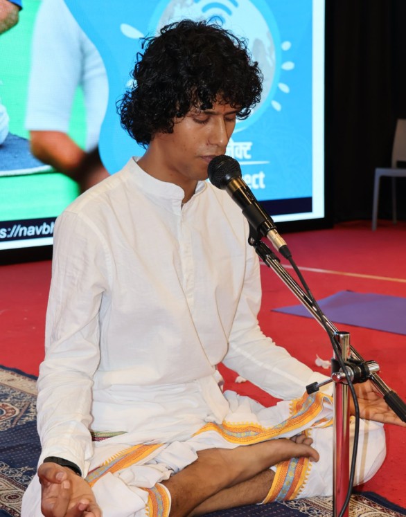 ritesh dubey yoga teachers